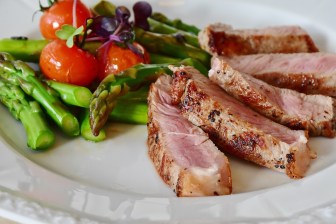 asparagus and steak